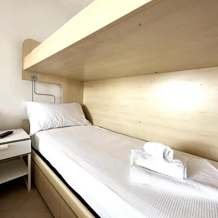 דירה Golden Luxe - House Sea View *