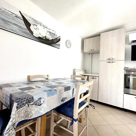 Apartment House Sea View